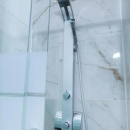 Lägenhet Vanda's Terrace Palermo